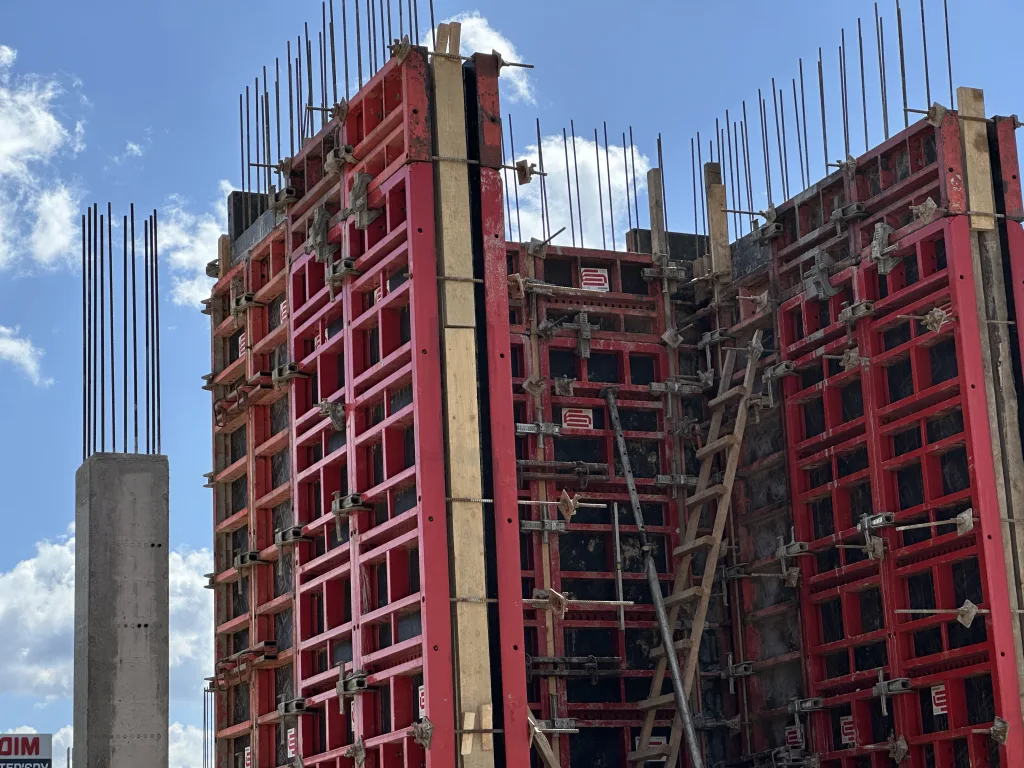 Vertical formwork for a public and commercial complex in the village of Sknyliv