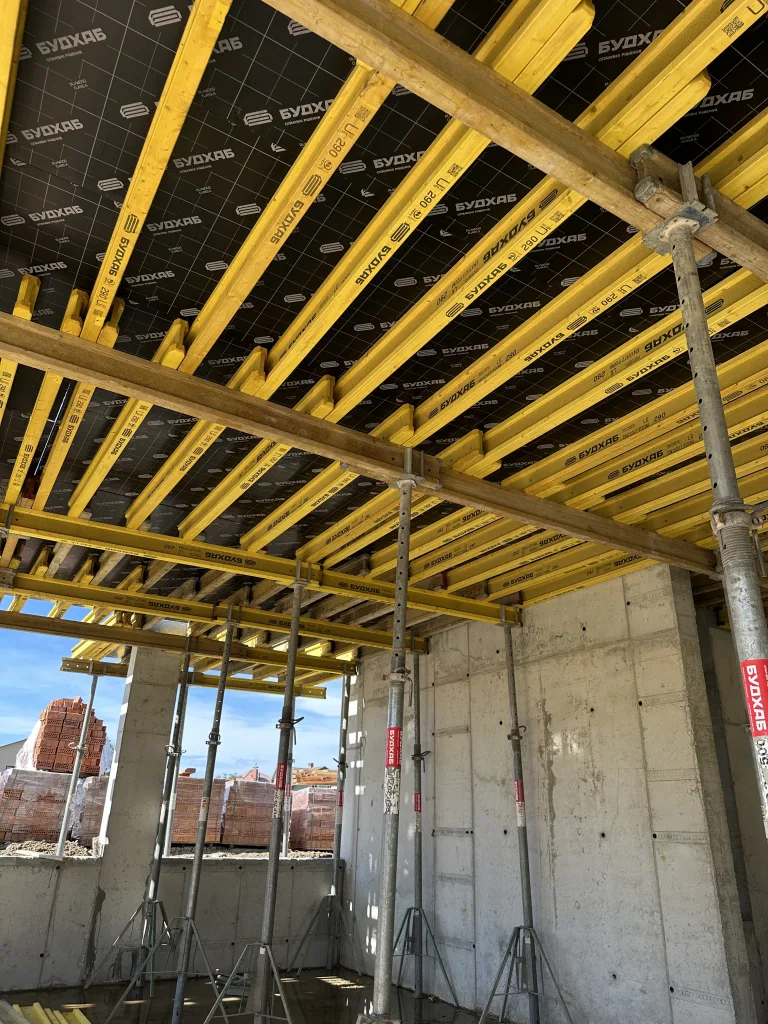 Formwork for the “Scandinavian Quarter” residential complex and REM in Sambir